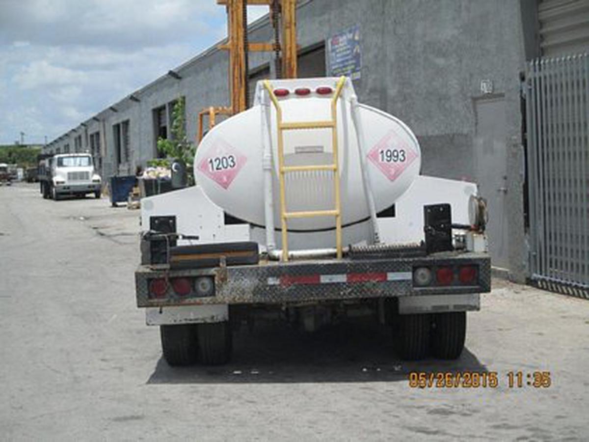 Fuel Truck Ford F-350