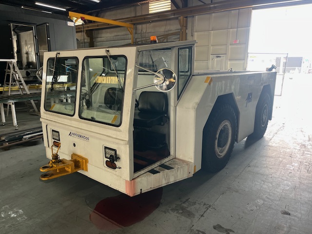 Push Back Tractor S&S GT-50