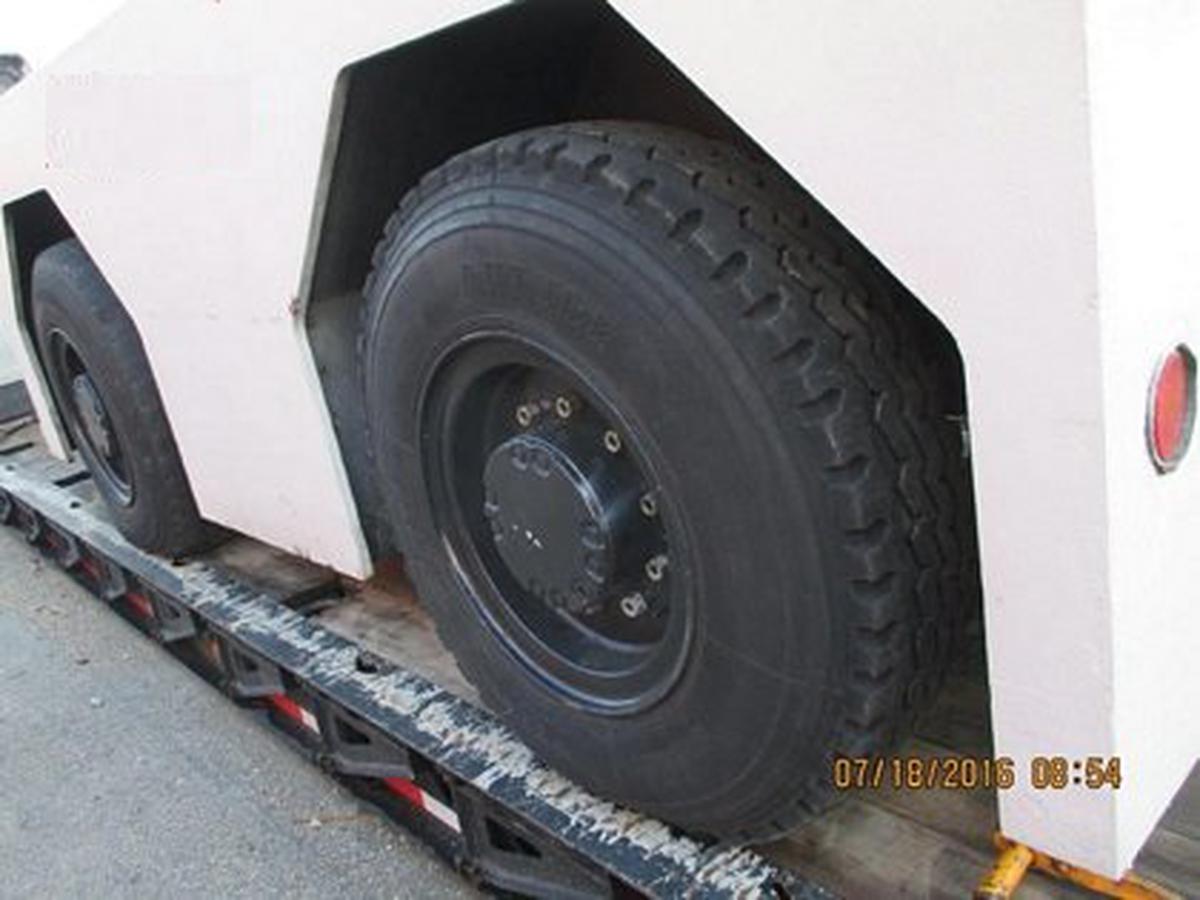 Push Back Tractor S&S GT-50