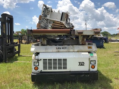 2005 TLD-828 STD