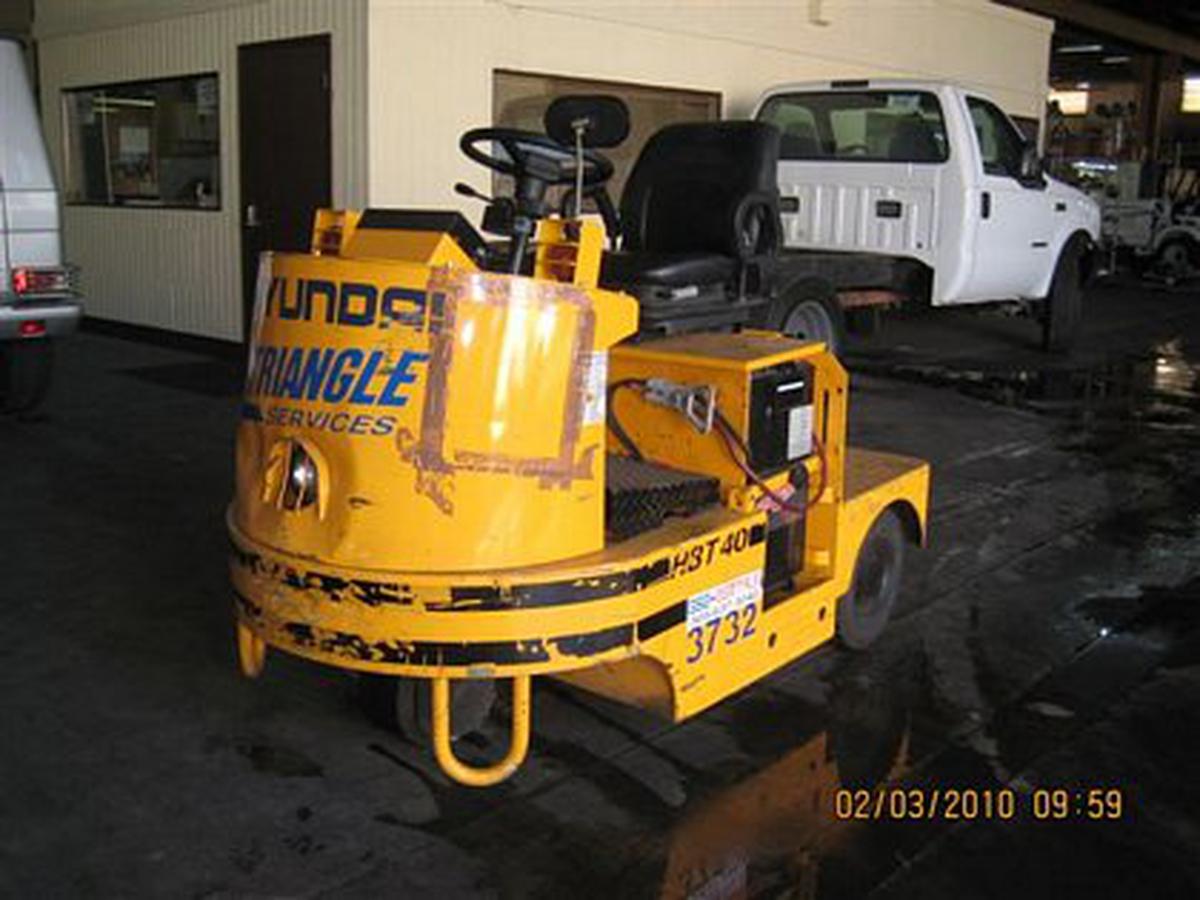 2005 Hyundai HBT-40