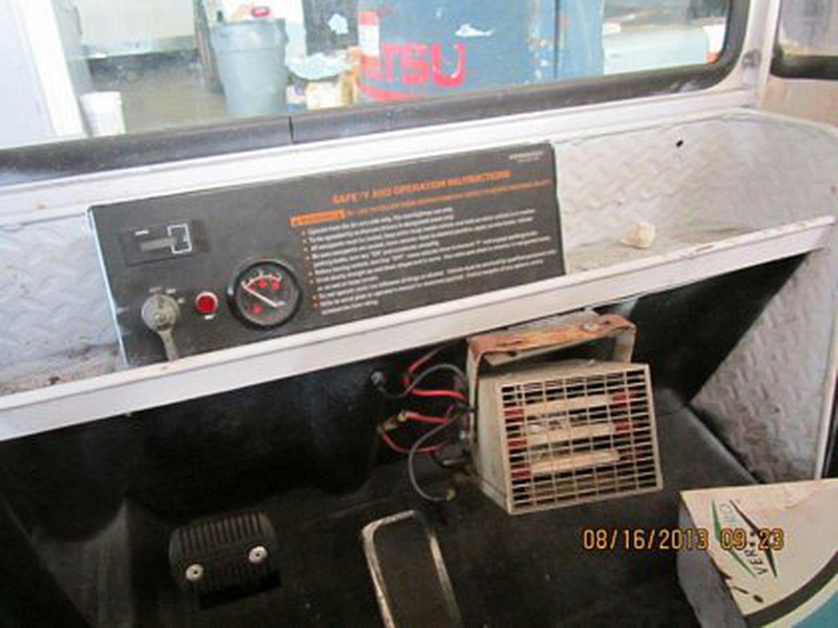2003 EZ-GO IND-875G