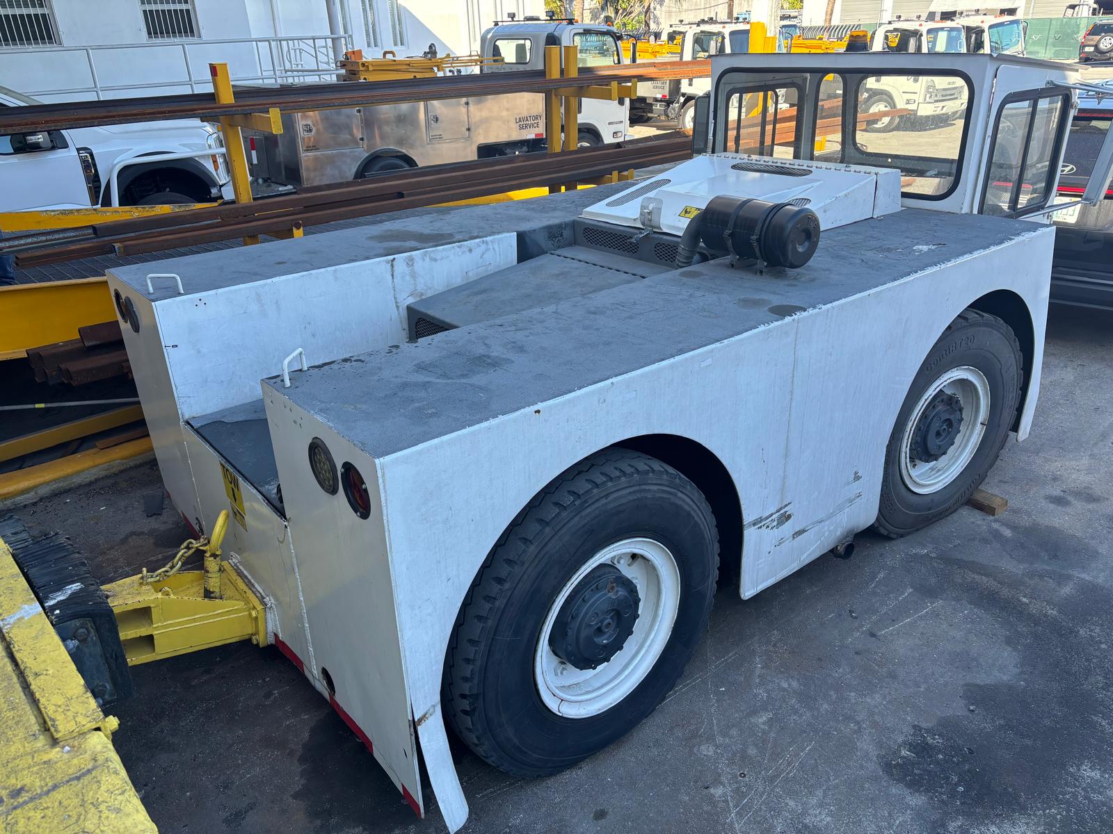 Push Back Tractor Jetline B-300
